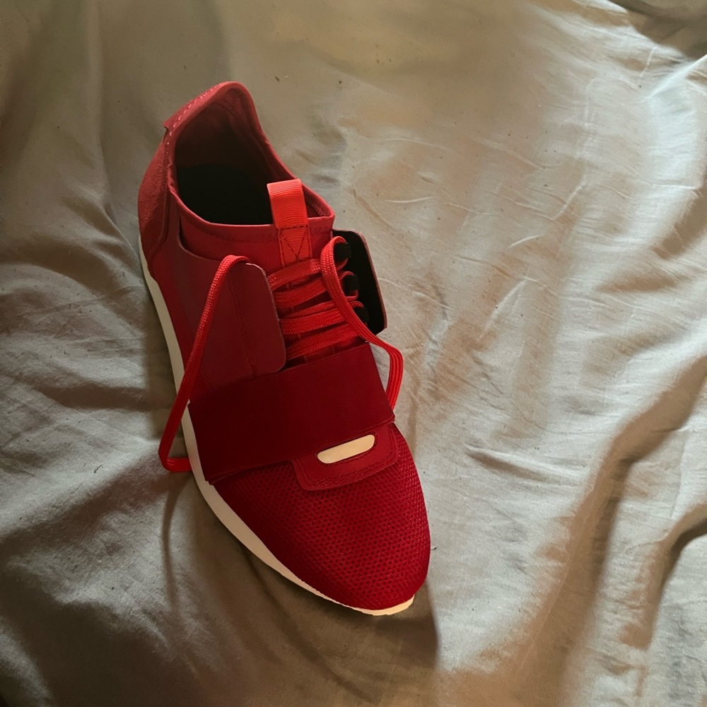 Cute running shoes - Picture 2 of 3
